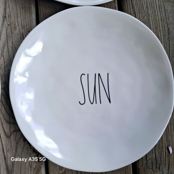 Rae Dunn Artisan Collection Melamine Plates Set Of 4 With Calm/Relax/Beach/Sun T - Picture 2 of 6